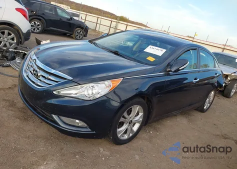 2011 Hyundai Sonata Limited z USA, uszkodzony, nr VIN 5NPEC4AC5BH305321